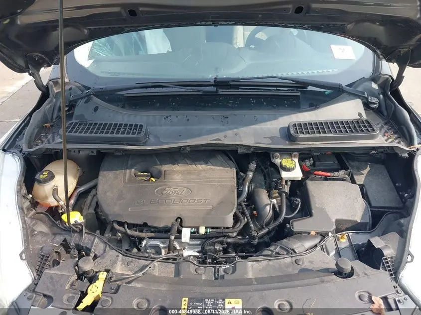 2017 FORD ESCAPE SE
