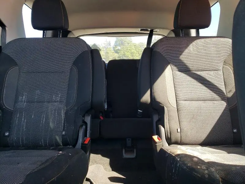 2019 CHEVROLET TRAVERSE LT  