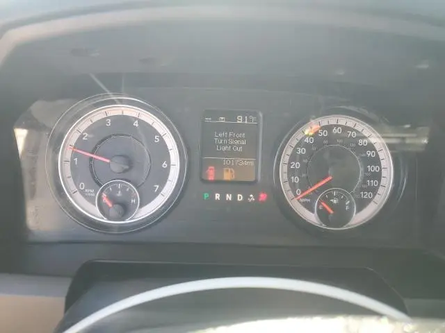 2021 RAM 1500 CLASSIC SLT  