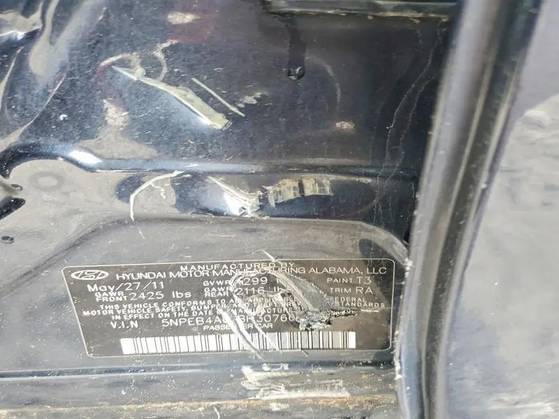 2011 HYUNDAI SONATA GLS  