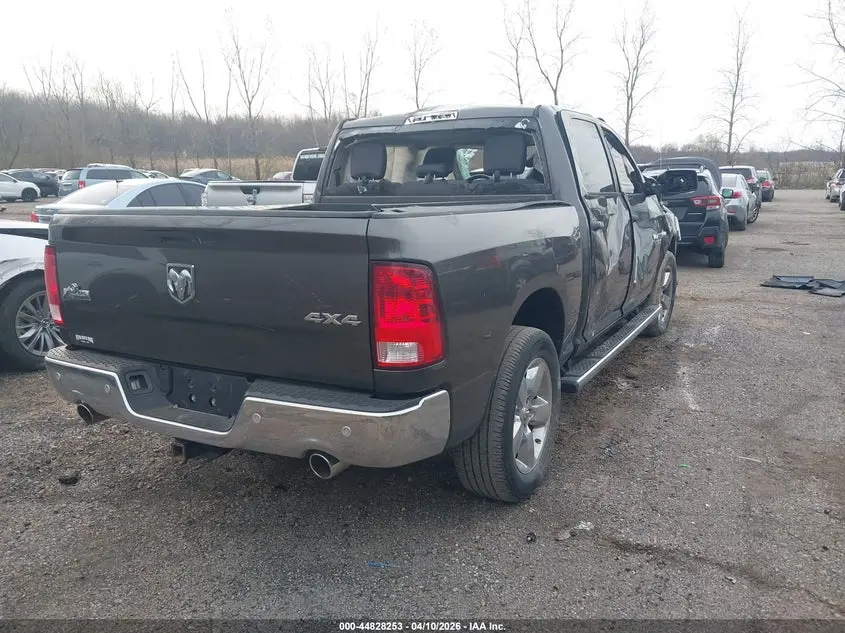 2016 RAM 1500 BIG HORN