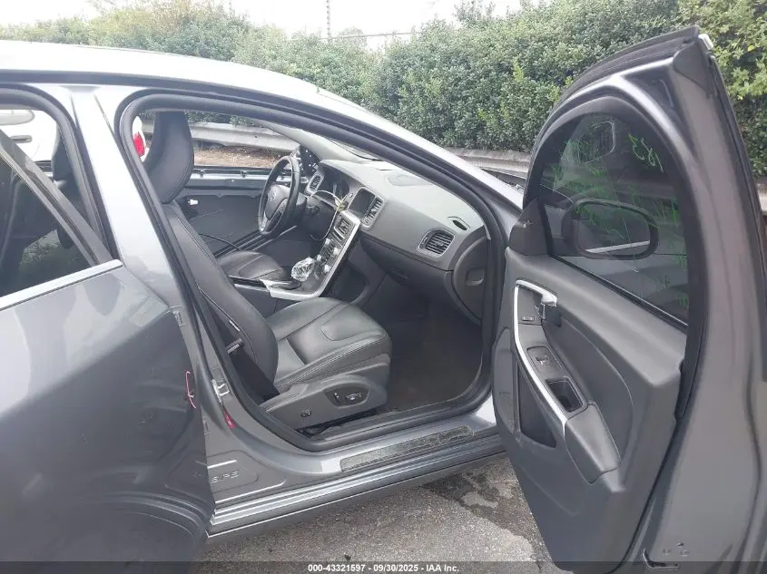 2017 VOLVO S60 INSCRIPTION T5
