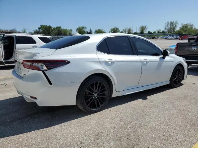 2022 TOYOTA CAMRY XSE  