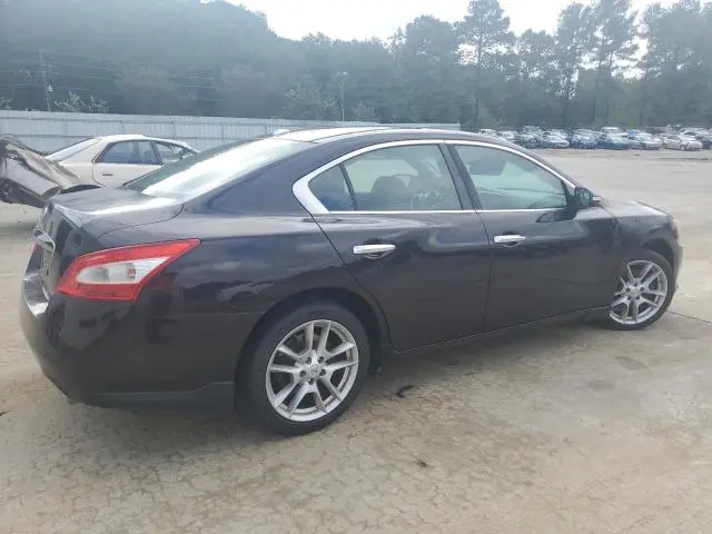 2011 NISSAN MAXIMA S  