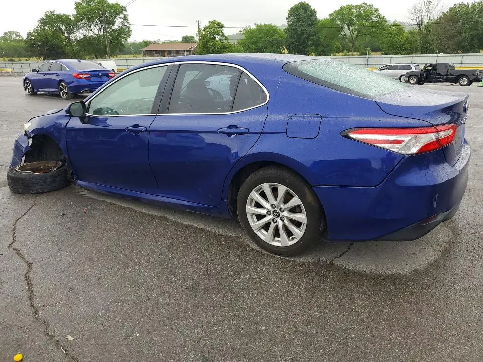 2018 TOYOTA CAMRY LE  