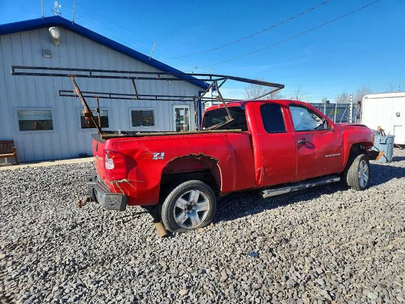 2011 CHEVROLET SILVERADO K1500 LT  