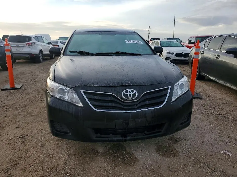2011 TOYOTA CAMRY BASE  