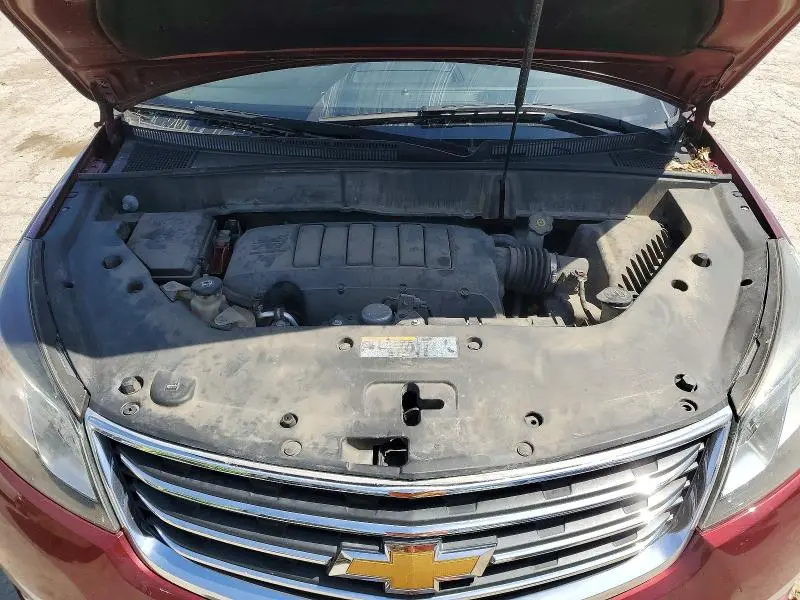 2017 CHEVROLET TRAVERSE LT  