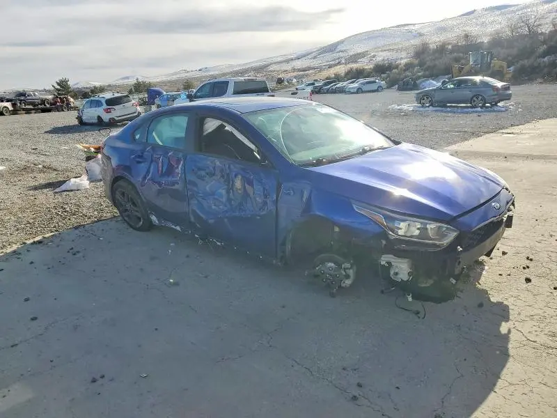 2021 KIA FORTE GT LINE  