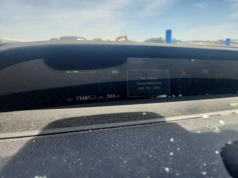 2017 TOYOTA PRIUS THREE TOURING  