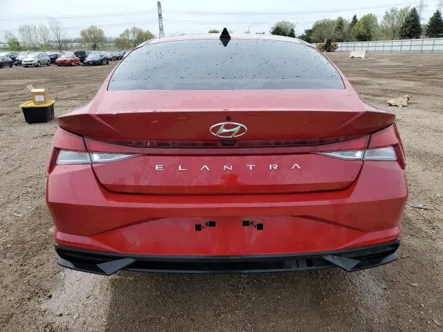 2022 HYUNDAI ELANTRA SE  
