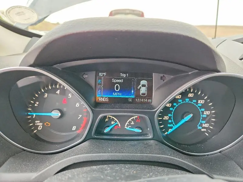2016 FORD ESCAPE SE  
