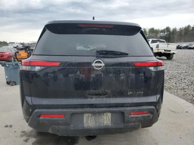 2024 NISSAN PATHFINDER SV  