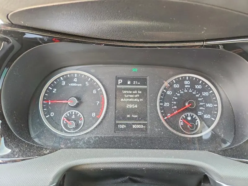 2022 KIA K5 LXS  