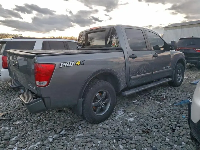 2014 NISSAN TITAN S  