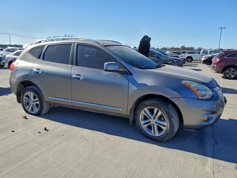 2012 NISSAN ROGUE S  