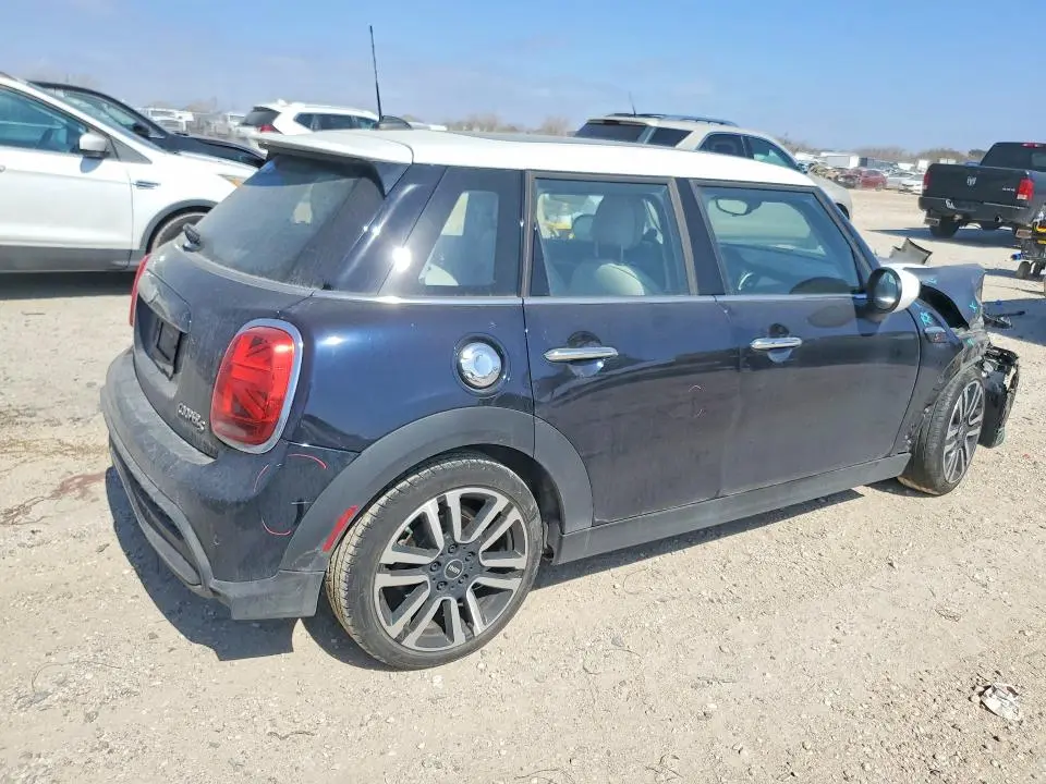 2024 MINI COOPER S  