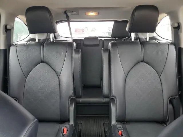 2022 TOYOTA HIGHLANDER HYBRID PLATINUM  