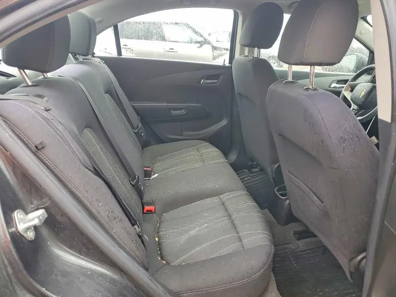2016 CHEVROLET SONIC LT  