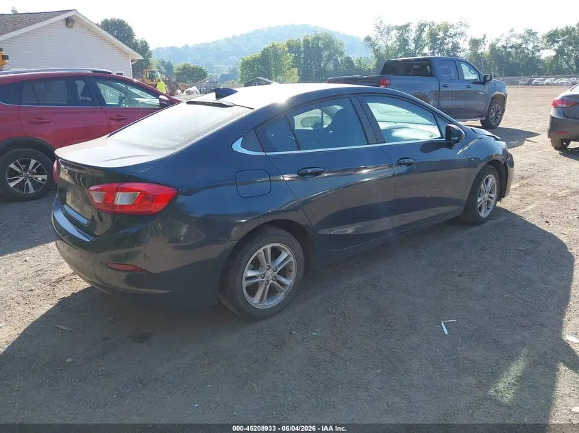 2017 CHEVROLET CRUZE LT AUTO