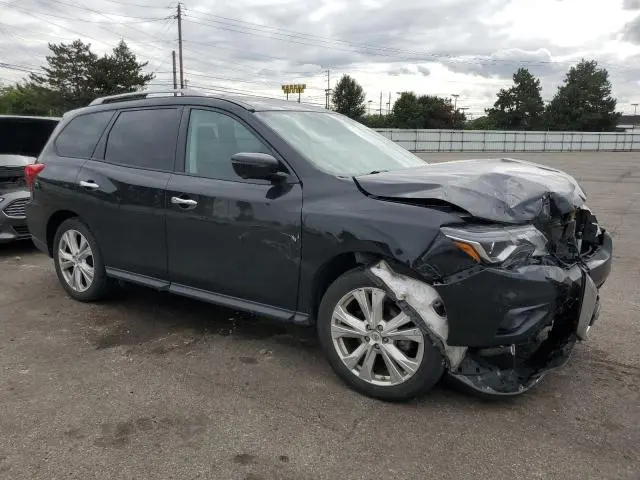 2019 NISSAN PATHFINDER S  