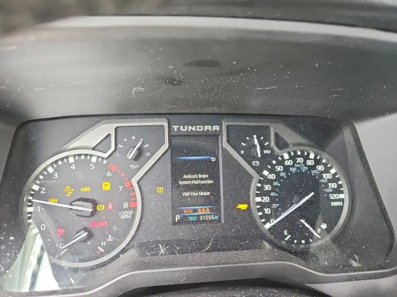 2024 TOYOTA TUNDRA SR5  