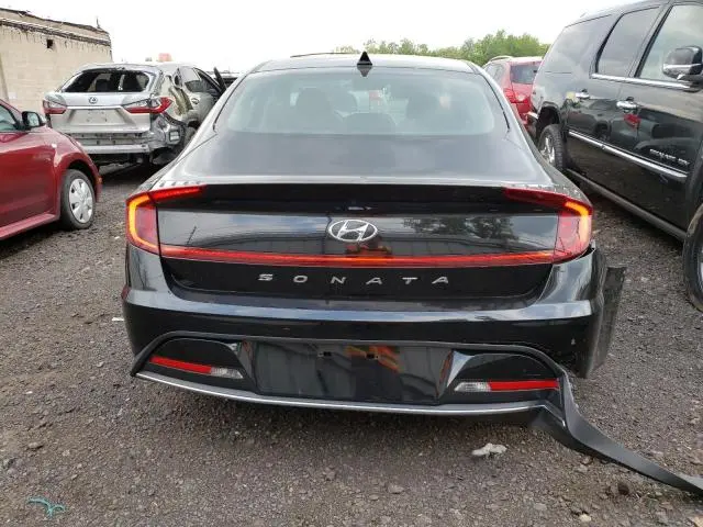 2022 HYUNDAI SONATA SE