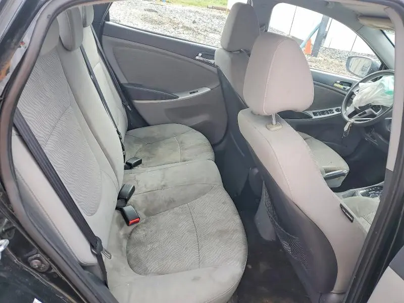 2013 HYUNDAI ACCENT GLS  