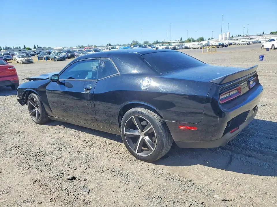 2015 DODGE CHALLENGER SXT  