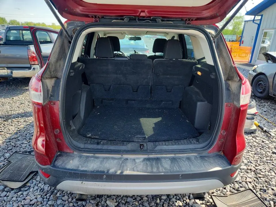 2015 FORD ESCAPE SE  