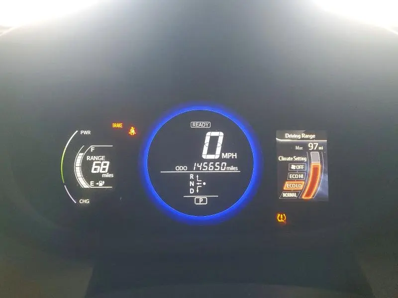 2013 TOYOTA RAV4 EV BASE  