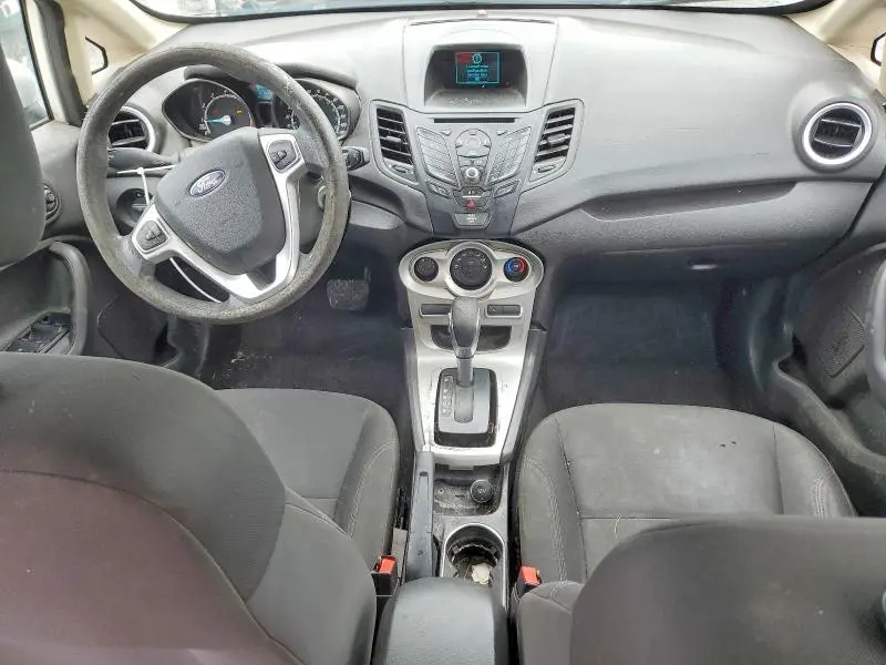 2017 FORD FIESTA SE  