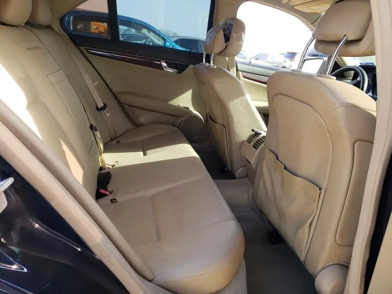 2010 MERCEDES-BENZ C 300  