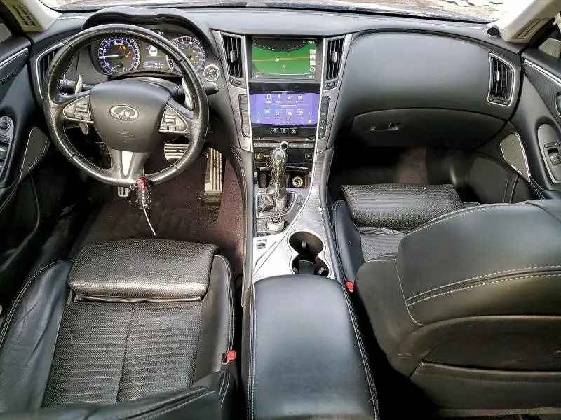 2017 INFINITI Q50 RED SPORT 400  