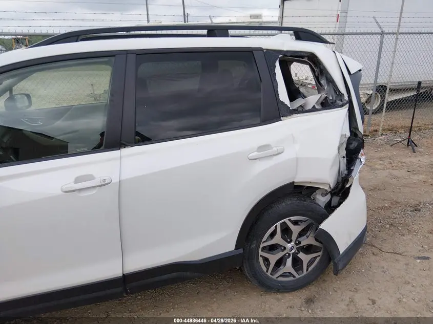 2021 SUBARU FORESTER PREMIUM