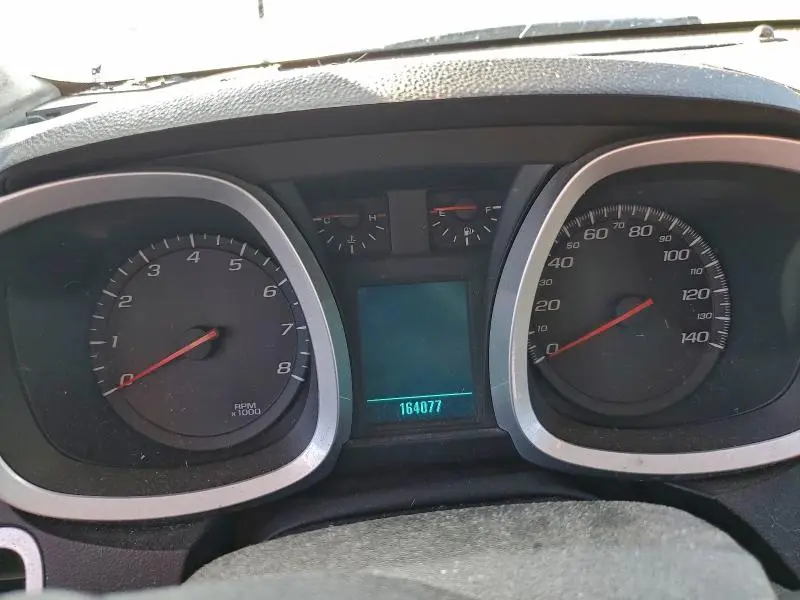 2010 CHEVROLET EQUINOX LT  