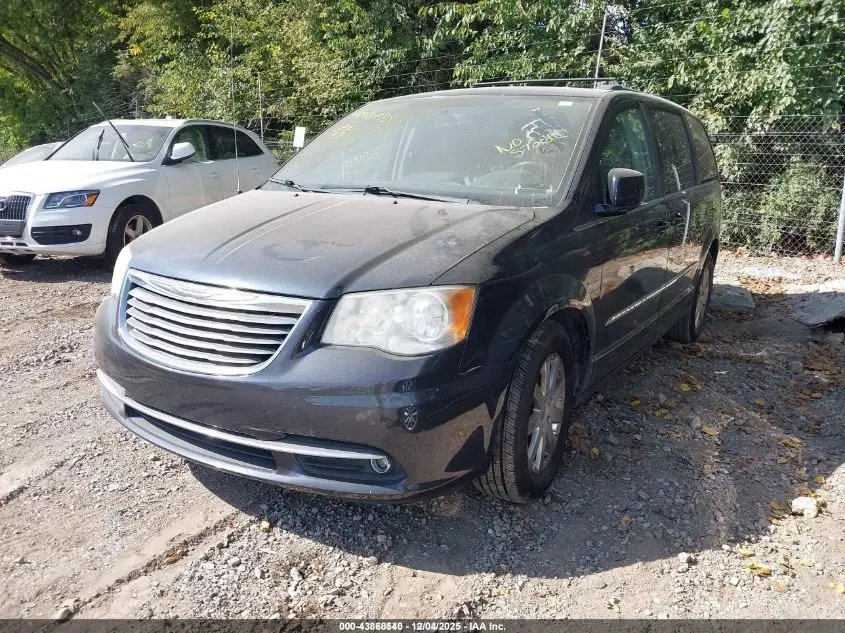2013 CHRYSLER TOWN & COUNTRY TOURING