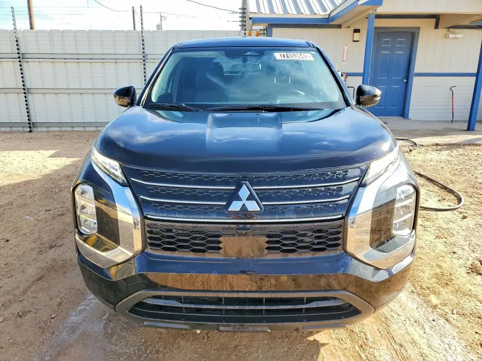 2024 MITSUBISHI OUTLANDER ES  