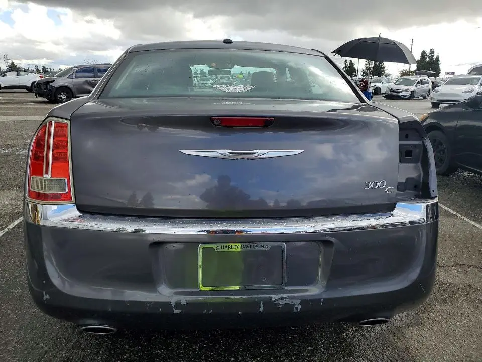 2014 CHRYSLER 300C   