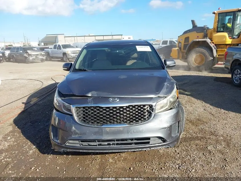 2016 KIA SEDONA LX