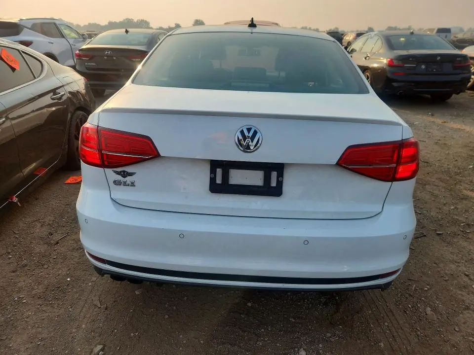 2016 VOLKSWAGEN JETTA GLI  