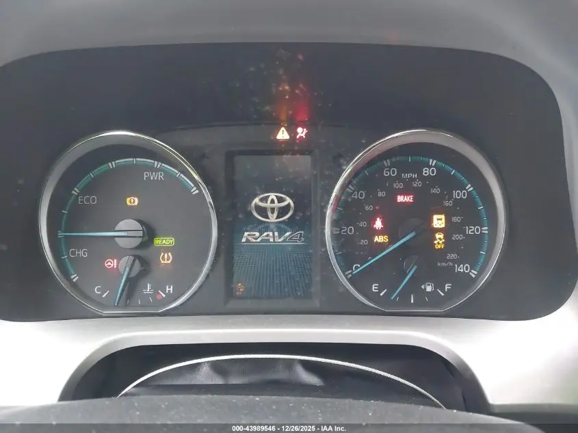 2017 TOYOTA RAV4 HYBRID XLE