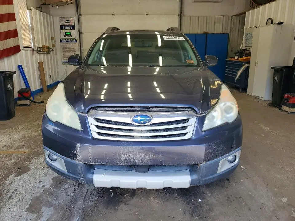 2010 SUBARU OUTBACK 2.5I LIMITED  