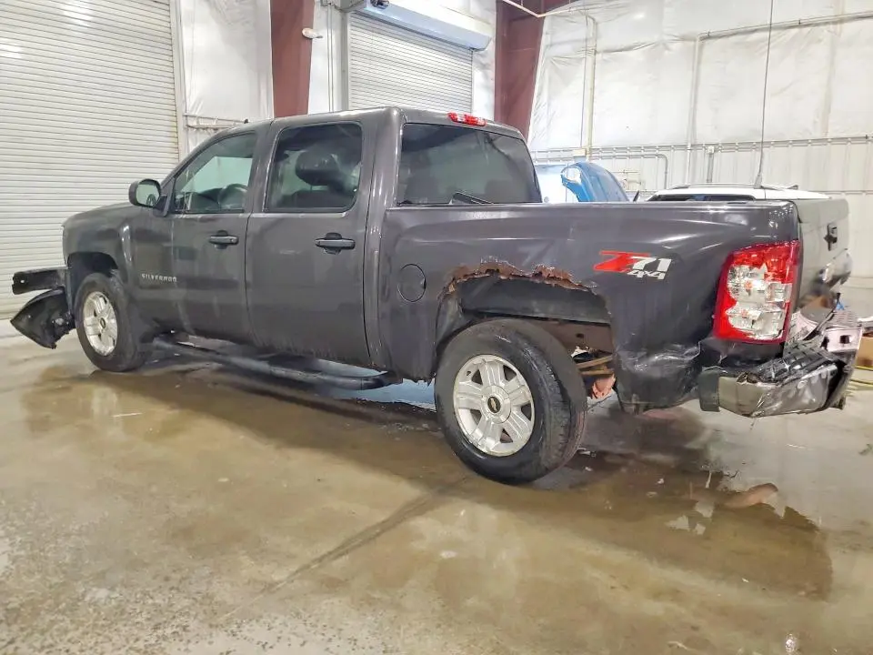 2011 CHEVROLET SILVERADO K1500 LT  