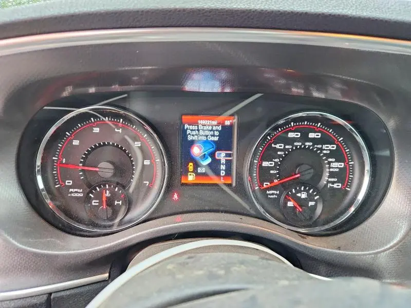 2013 DODGE CHARGER SE  