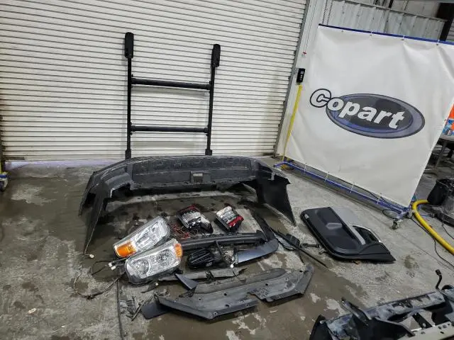 2010 TOYOTA 4RUNNER SR5  