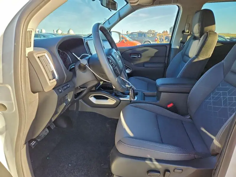 2025 NISSAN FRONTIER S  