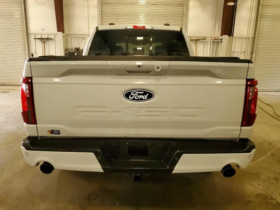 2024 FORD F150 XLT  