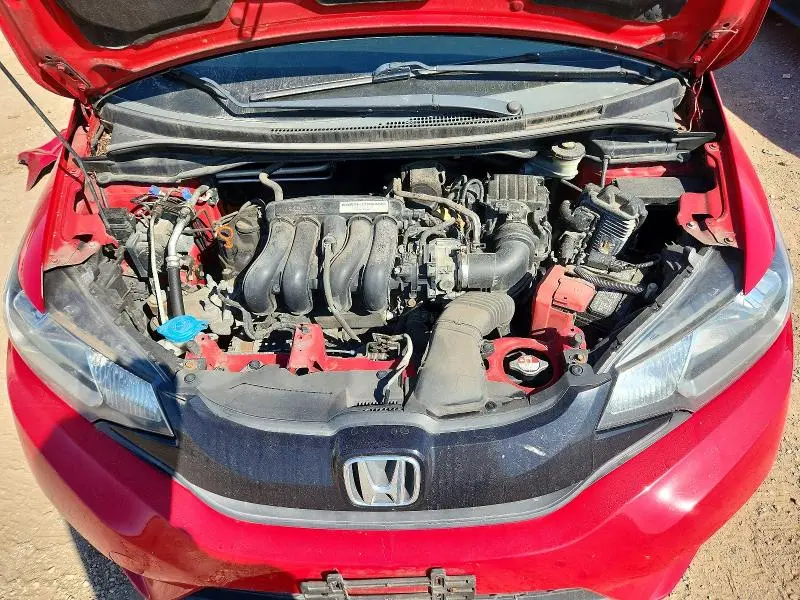 2015 HONDA FIT LX  
