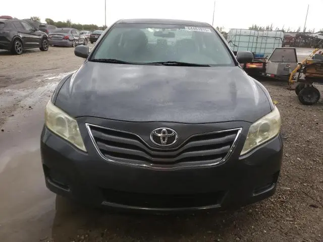 2011 TOYOTA CAMRY BASE  
